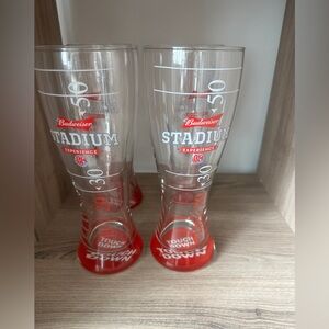 Budweiser Clear Glass Pilsners with Red Accents - Pair
With light 💡